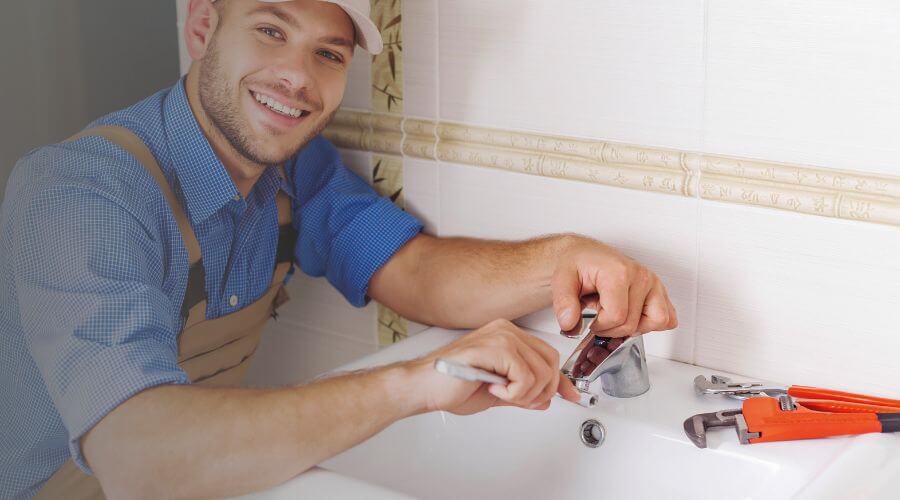 Expert burst pipe repair services in Sublime, TX
